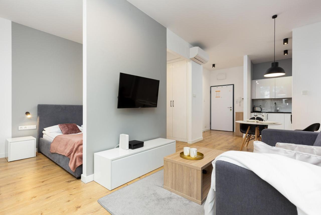 Slawinska Apartment Warsaw Wola By Noclegi Renters エクステリア 写真