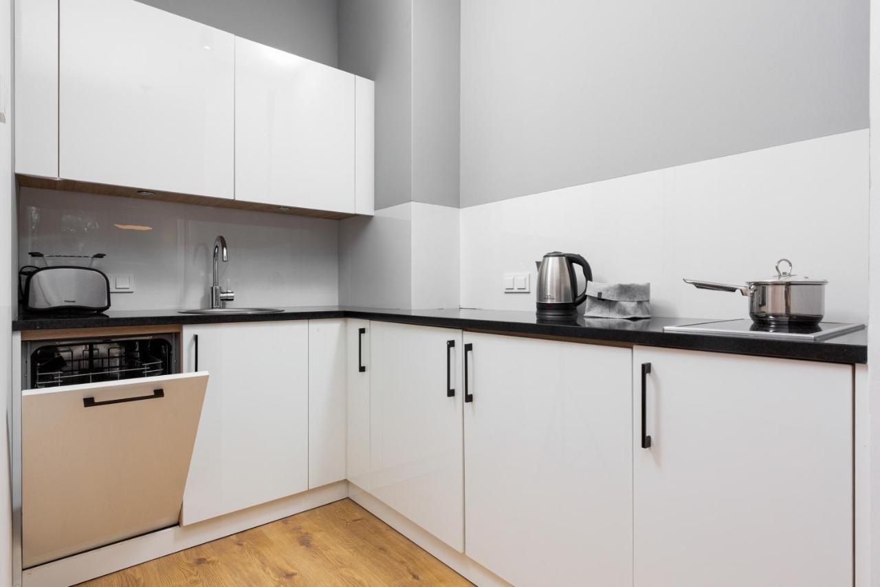 Slawinska Apartment Warsaw Wola By Noclegi Renters エクステリア 写真